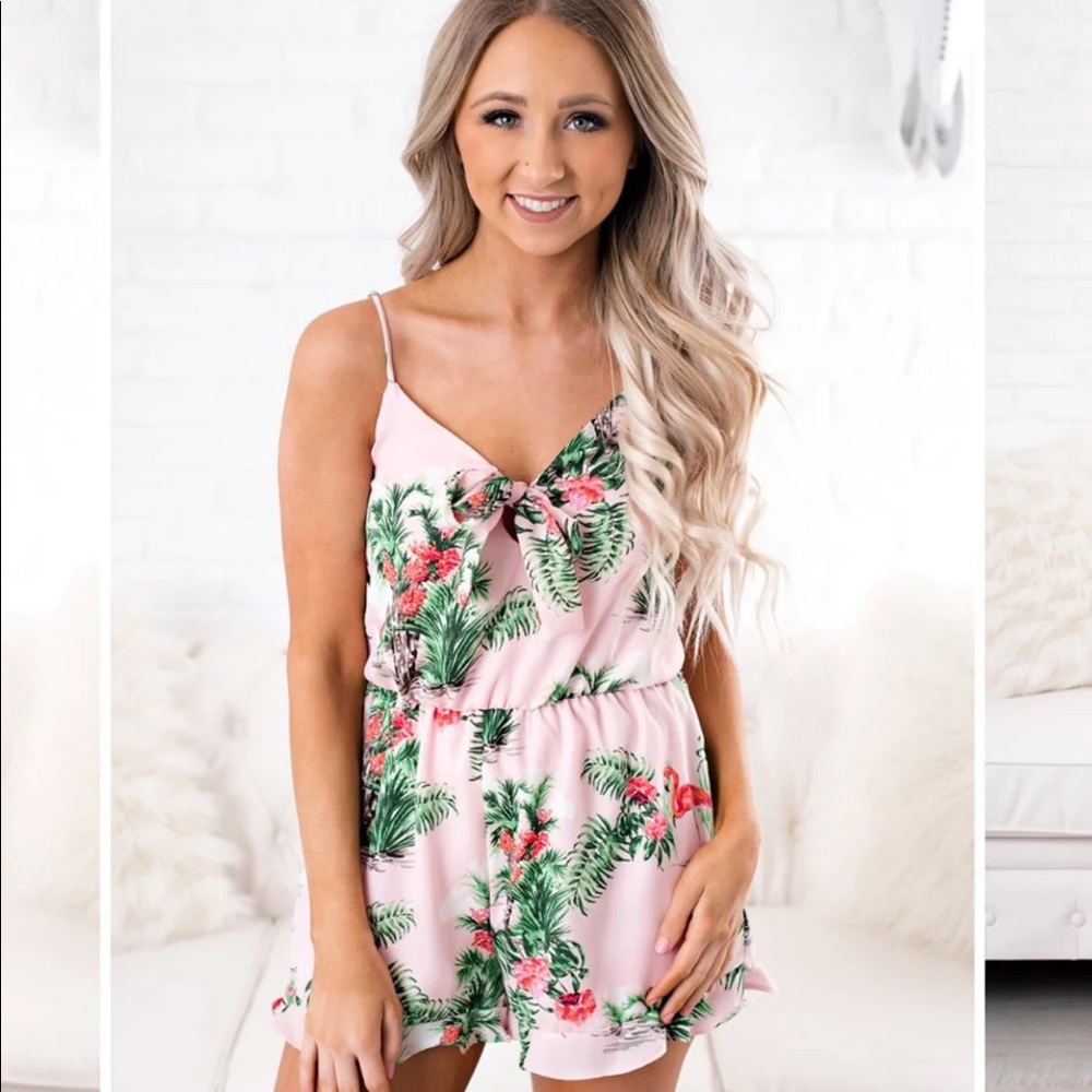 🌸Like New NanaMac’s Tropical Romper🌸